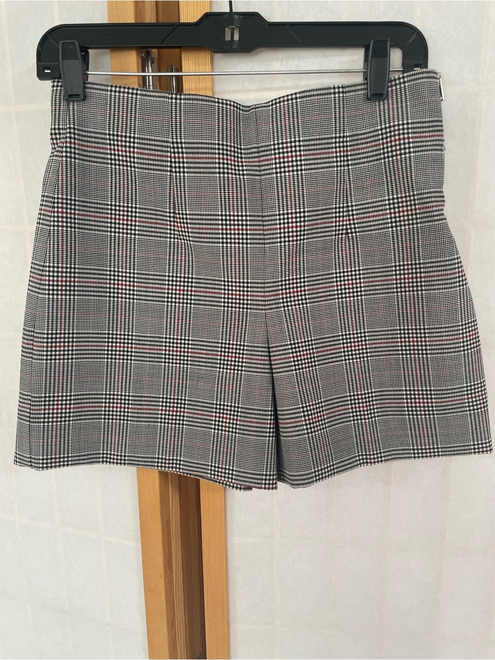 Zara Black & White Glen Plaid Bermuda Shorts with Subtle Red Accents